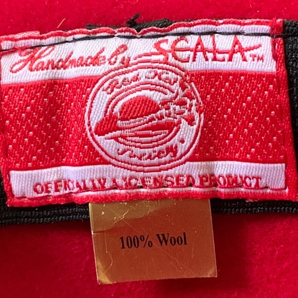 Handmade by Scala 100% wool hat
